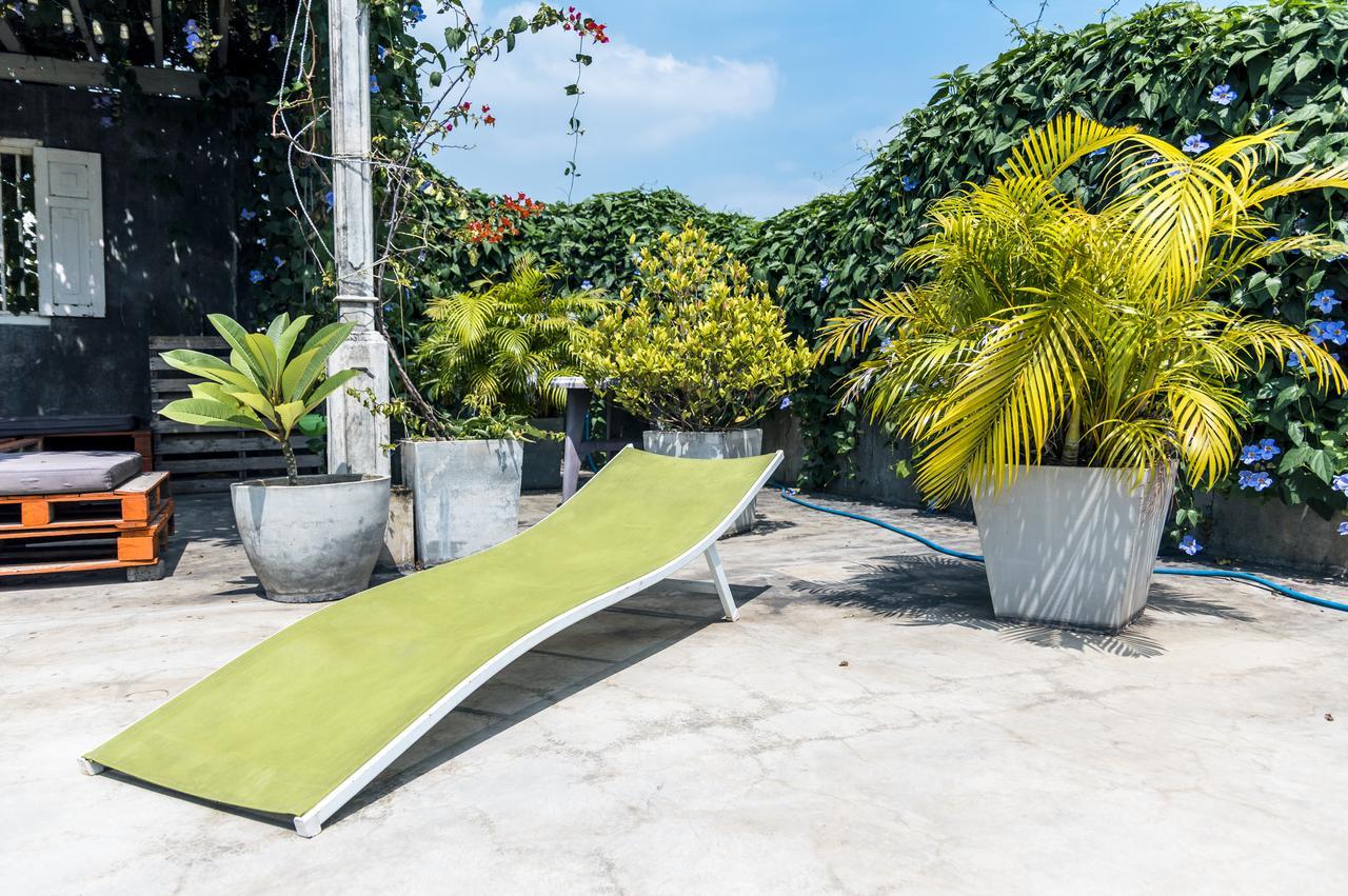 Colombo Beach Hostel Дехивала-Маунт-Лавиния Экстерьер фото