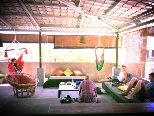 Colombo Beach Hostel Дехивала-Маунт-Лавиния Экстерьер фото
